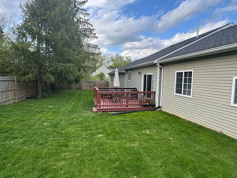 6 Maple Village Ct — Photo 21