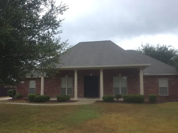 5717 W Kayleigh Ln, Lake Charles, LA 70605