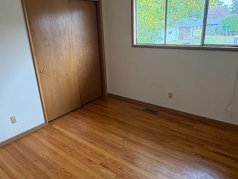 3439 SE 159th Ave — Photo 18