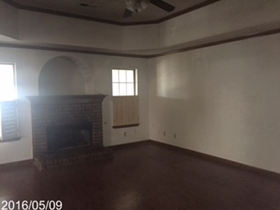 2nd image of 636 White Oak Dr