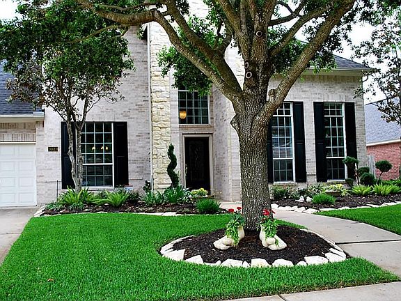 16619 Darby House