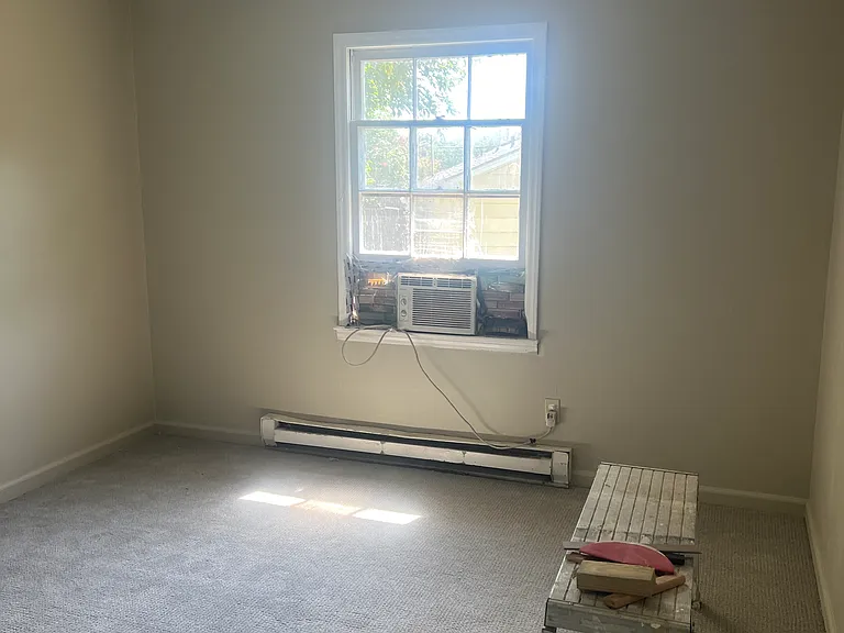 Tanner Dr — Photo 4