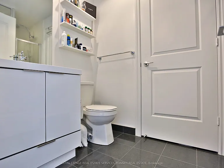 80 Marine Parade Dr #435 — Photo 29