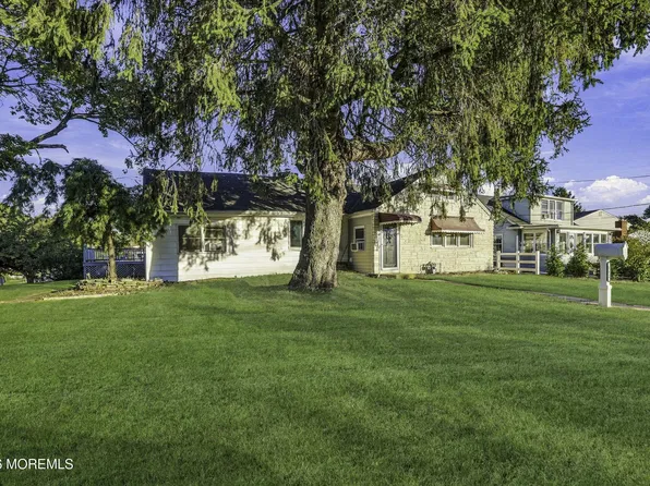 162 Concord Avenue, Leonardo, NJ 07737