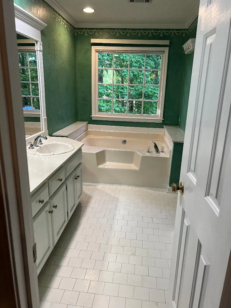 Woodrock Ln, Snellville — Photo 3