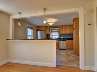 163 Standish Rd FRNT 2, Quincy, MA 02171