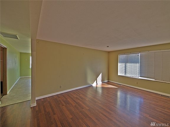 2nd image of 5104 218th Street Ct E