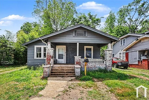 1447 Wharton Ave — Photo 1
