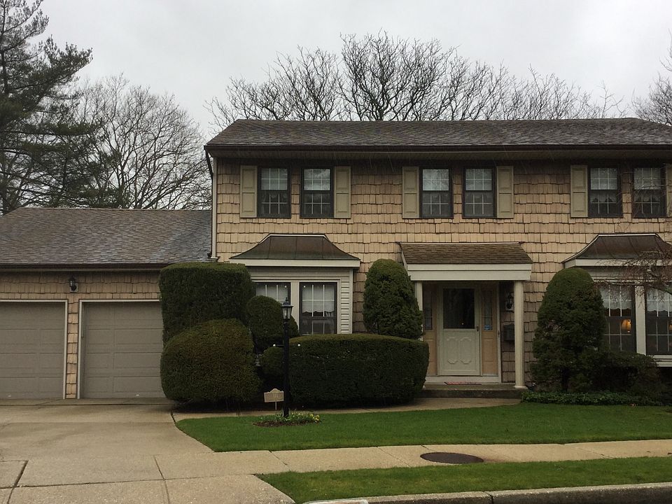1st image of 111 Bishop Pl