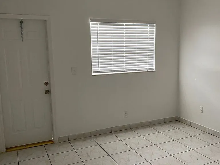 497 NW 40 Ct Oakland Park, FL 33309 — Photo 8