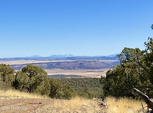 496 N Verde Ln, Seligman, AZ 86337