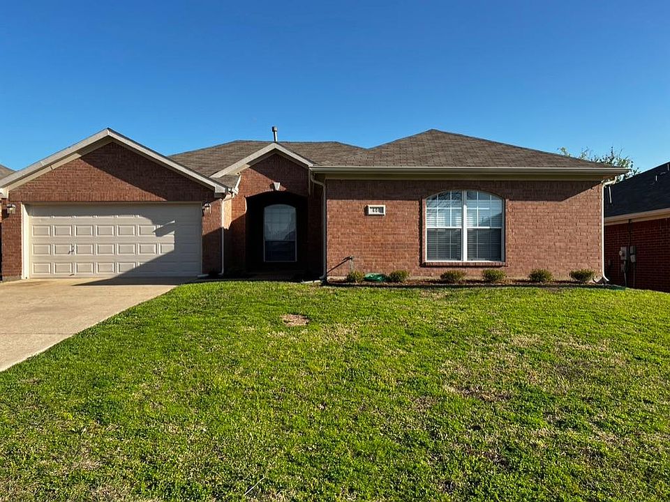 1st image of 608 Douglas Dr