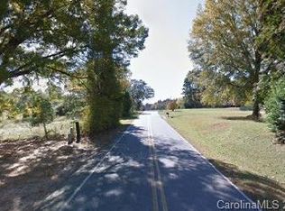 545 Midway Lake Rd, Mooresville, NC 28115