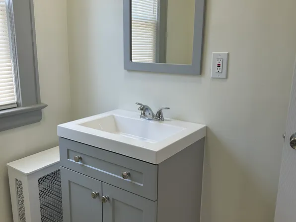 32 Mountain View St #2, West Orange, NJ 07052