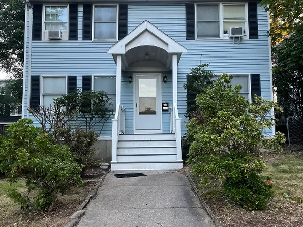 124 Beech St, Roslindale, MA 02131