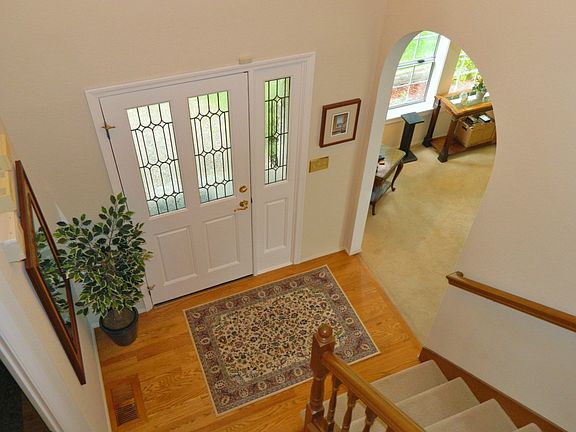 2nd image of 6401 Wexford Ave SW