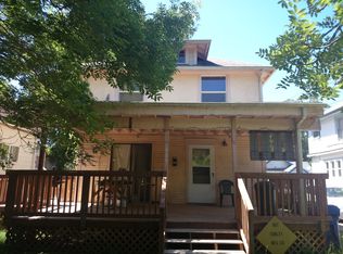 913 27th Ave, Seattle, WA 98122