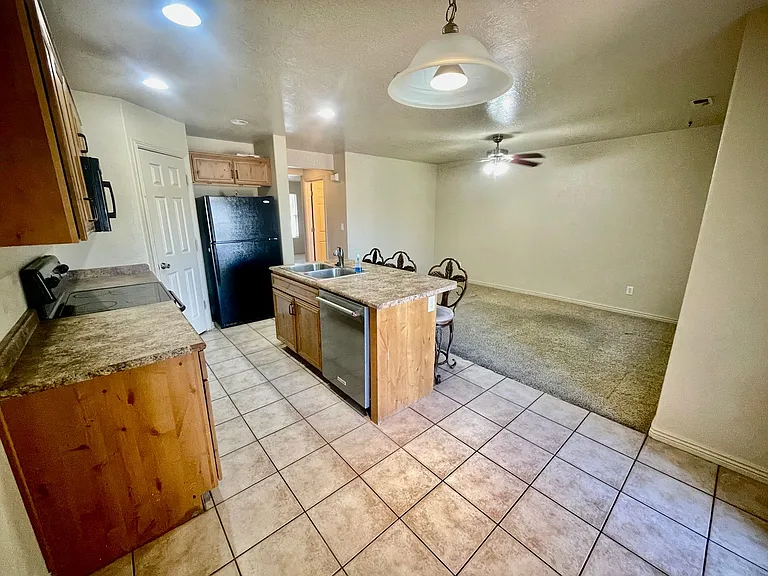 3155 S Hidden Valley Dr #341 — Photo 3