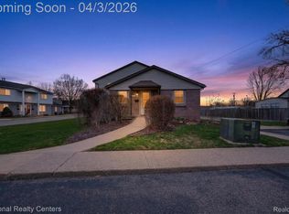 38220 Carolon Blvd, Westland, MI 48185