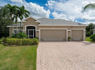 8923 Falcon Pointe Loop, Fort Myers, FL 33912