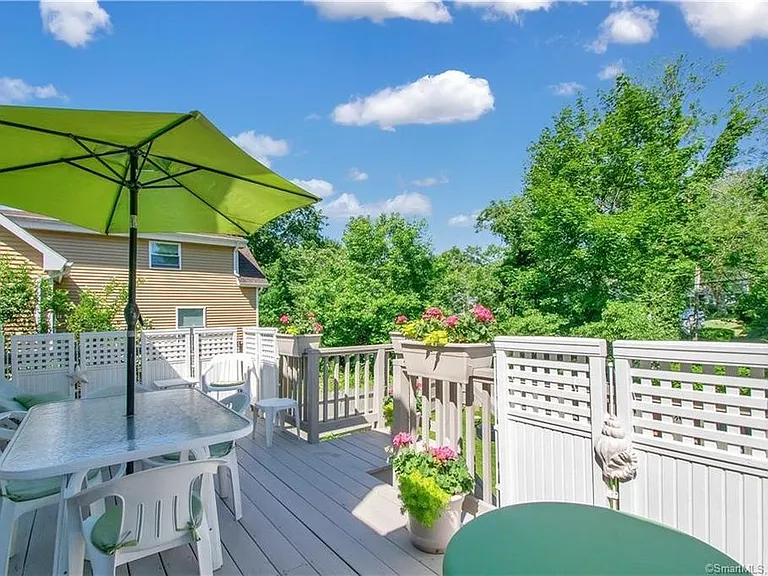 324 Villa Ave — Photo 5