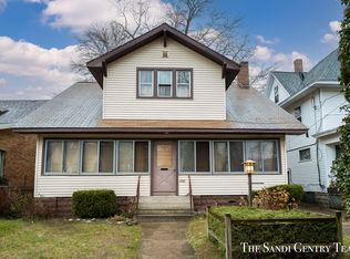 1388 5th St, Muskegon, MI 49441