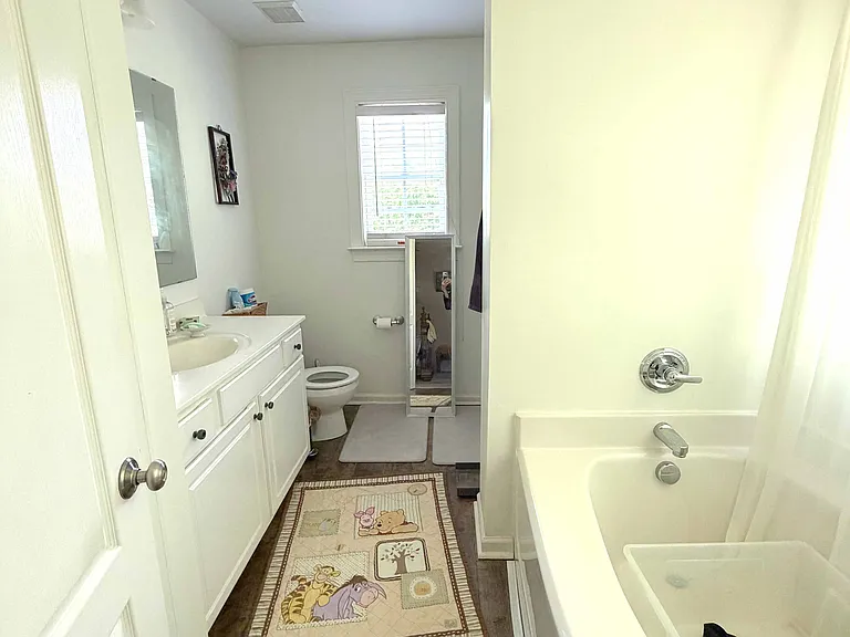 245 Jarrett Bay Ln — Photo 13