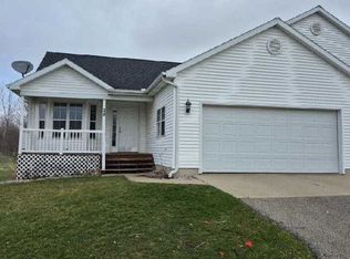 28 Meadowridge Dr, Coldwater, MI
