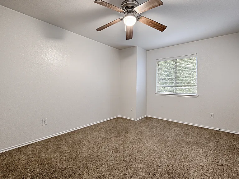 2629 Terrace Dr — Photo 15