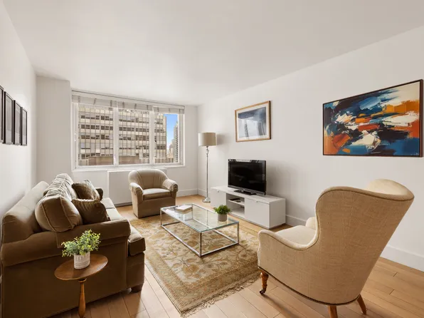 212 East 47th Street image 1 of 12