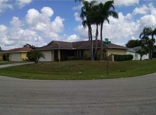 713 SE 21st Ave, Cape Coral, FL 33990