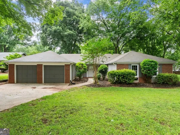 215 Truehedge Trce, Roswell, GA 30076
