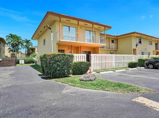 8320 SW 154th Ave APT 33, Miami, FL 33193