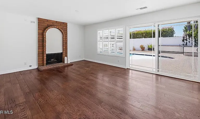 383 Havenside Ave — Photo 8