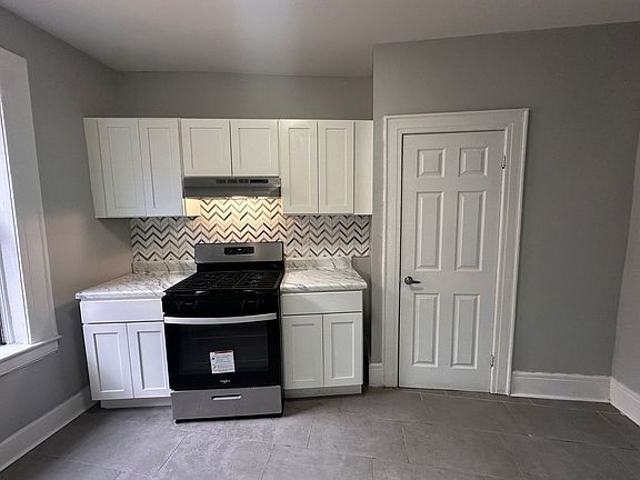 5th image of 70-74 S Arlington Ave #21