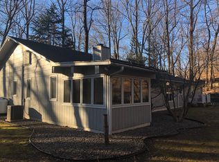 796 Booth Hill Rd, Shelton, CT 06484