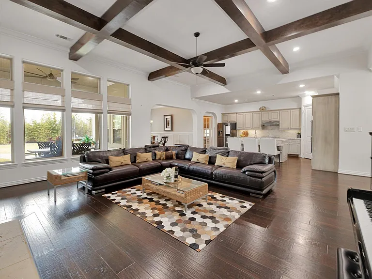 2131 Camden Creek Ln — Photo 11