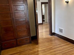 827 Blaine St #1-2W, Detroit, MI 48202
