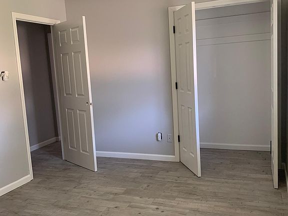 5th image of 7435 Water Park Ln