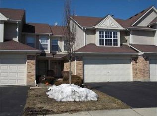 42 Delaware Ct, Schaumburg, IL 60193