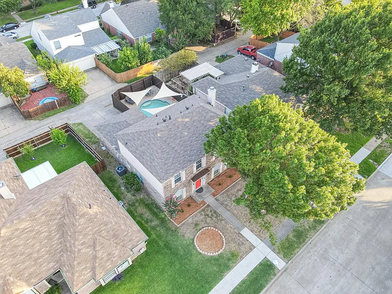 843 Sonora Ln — Photo 38