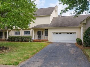 1134 Constitution Dr, Chattanooga, TN 37405