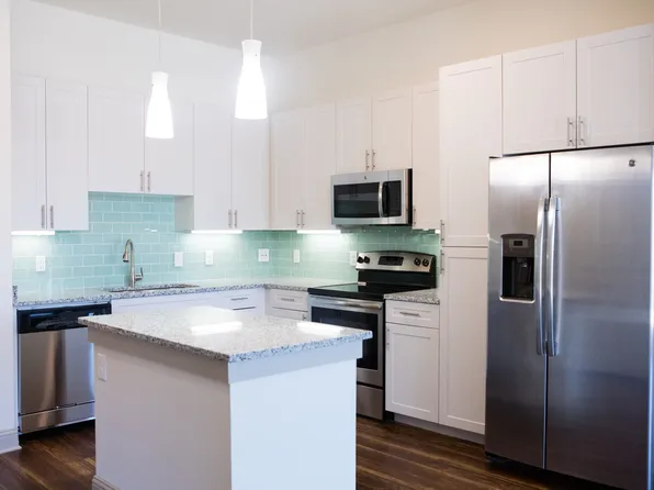 Magnolia at Inwood Village