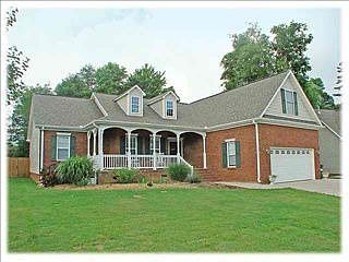 1st image of 301 Lake Lennox Dr