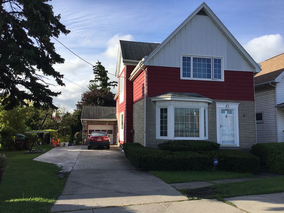 1st image of 2073 Broadway St