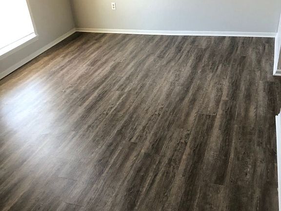 2nd image of 5500 Regal Dr