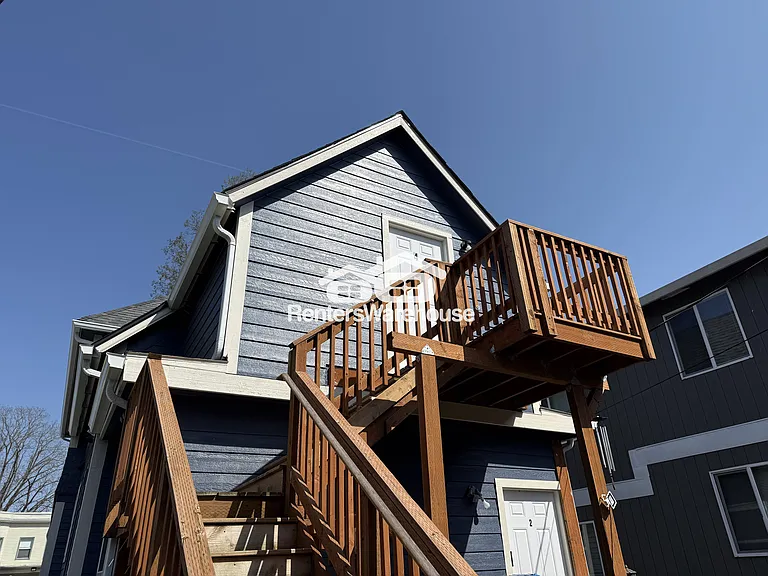 616 S G St #4 — Photo 2