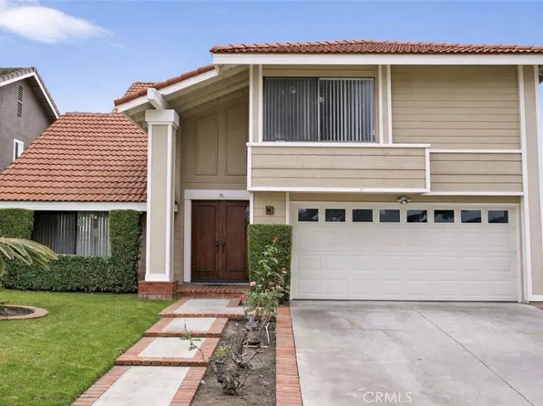 46 Christamon W, Irvine, CA 92620