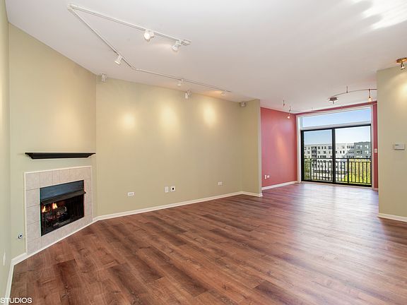 3rd image of 131 W Adelaide St Unit 502