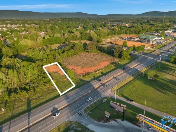 5 Highway 431 S, Owens Cross Roads, AL 35763